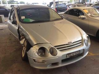 WRECKING 2000 FORD AUII FALCON XR8 UTE FOR PARTS ONLY